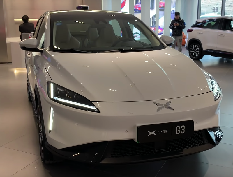 Illustration for article titled Here's a Close-Ish Look at a New Tesla Knockoff On-Sale in China